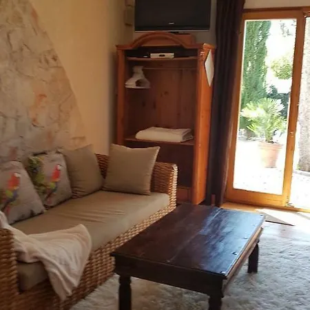 Apartment Relax Hum